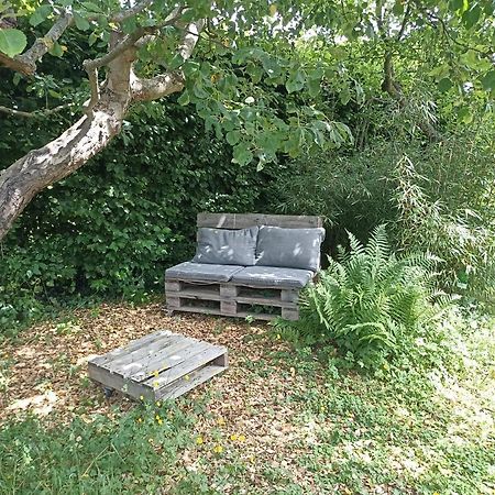 L'Echappee Au Jardin, Yourte Bucolique Godinne エクステリア 写真